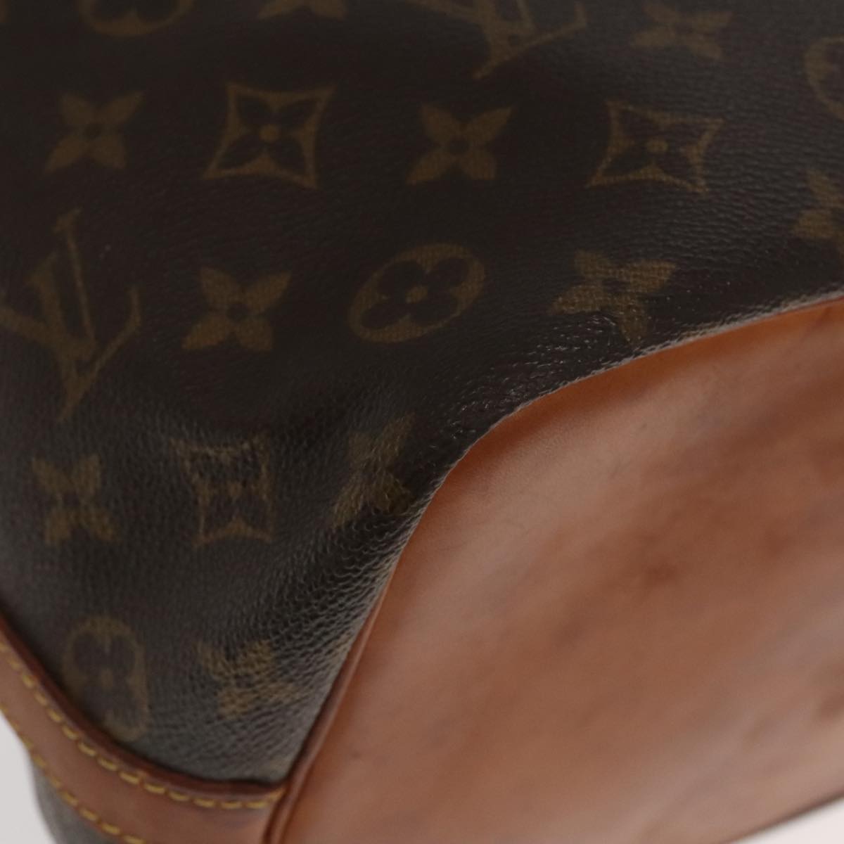 LOUIS VUITTON Monogram Petit Noe Shoulder Bag M42226 LV Auth 95863