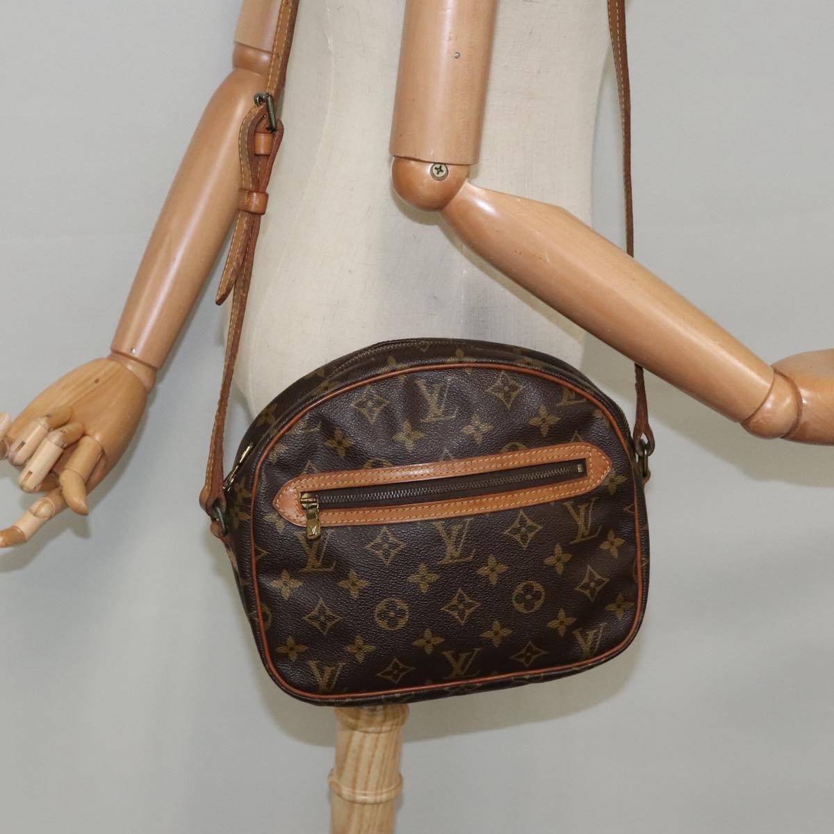 LOUIS VUITTON Monogram Senlis Shoulder Bag M51222 LV Auth 95882