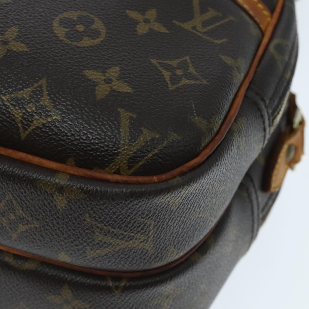 LOUIS VUITTON Monogram Reporter PM Shoulder Bag M45254 LV Auth 95926