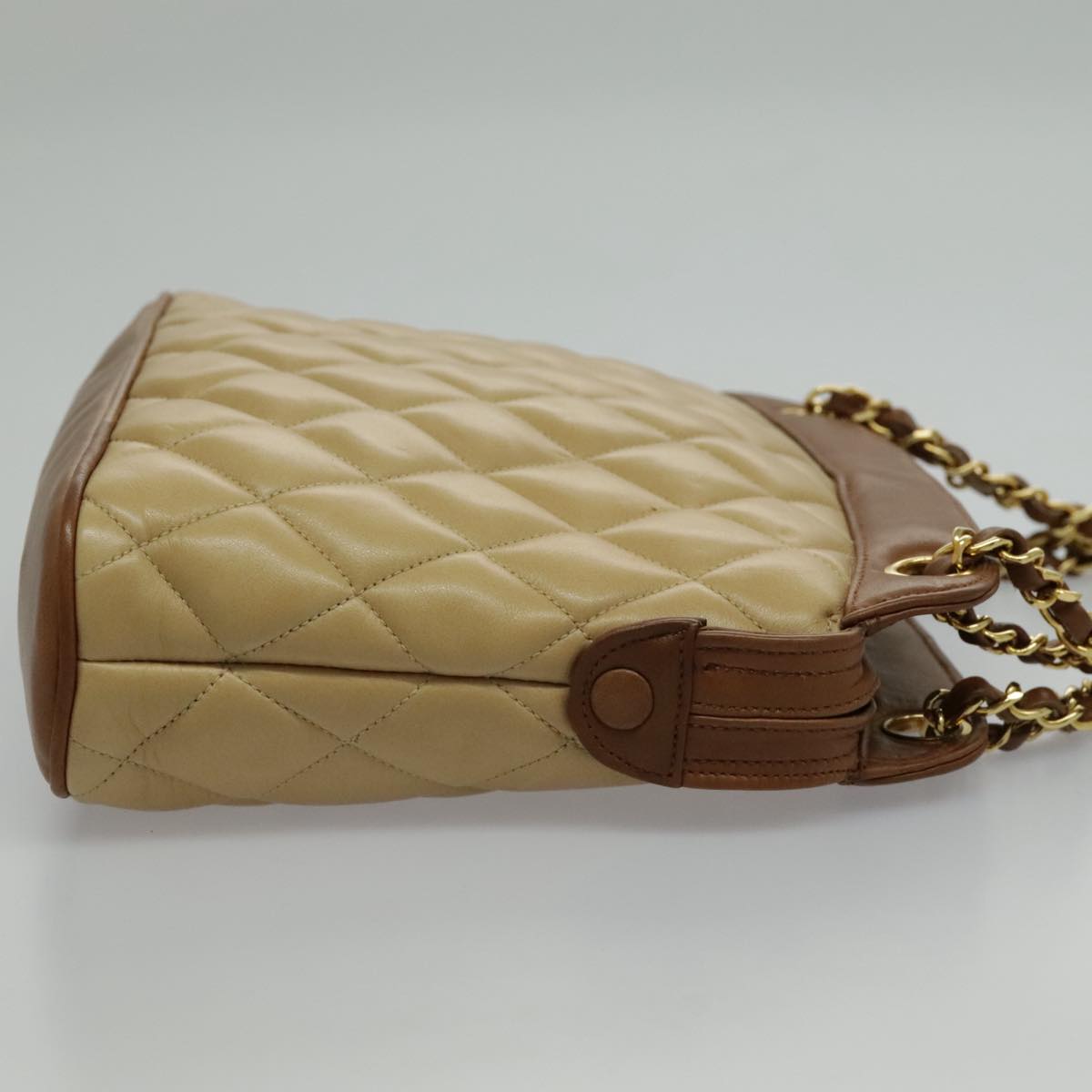 CHANEL Chain Shoulder Bag Lamb Skin Beige Gold CC Auth 95932