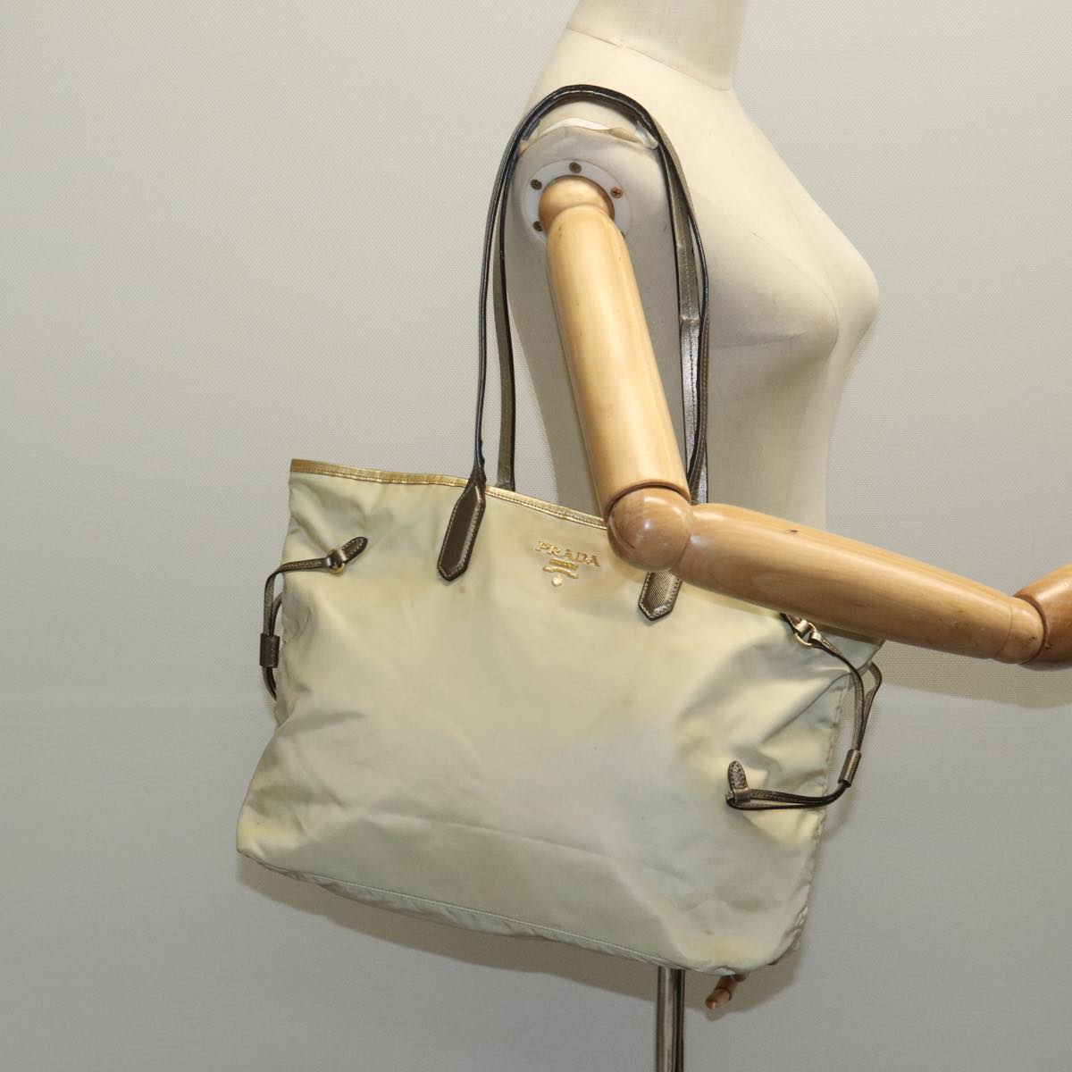 PRADA Tote Bag Nylon Cream Gold Auth 95978