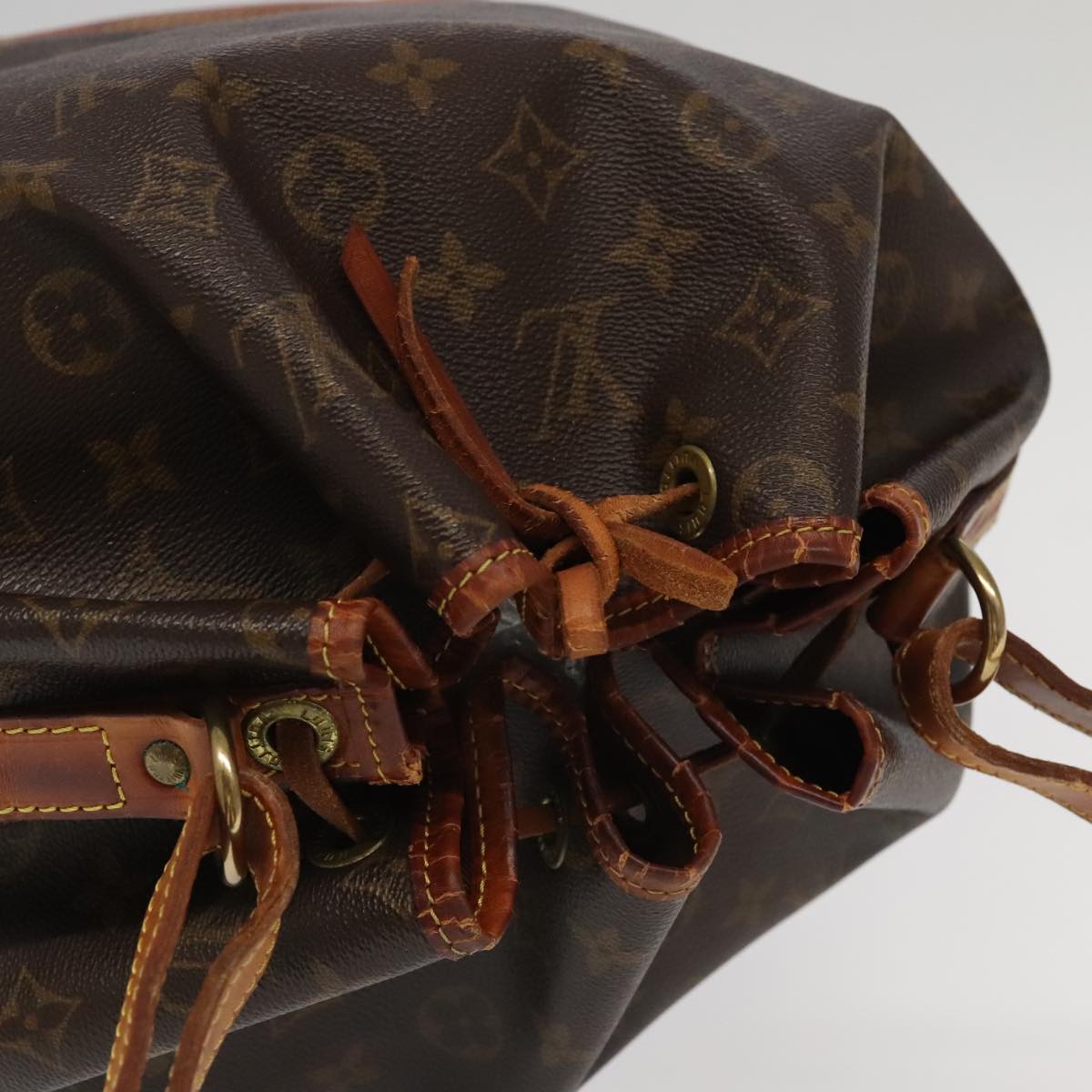 LOUIS VUITTON Monogram Noe Shoulder Bag M42224 LV Auth 96121