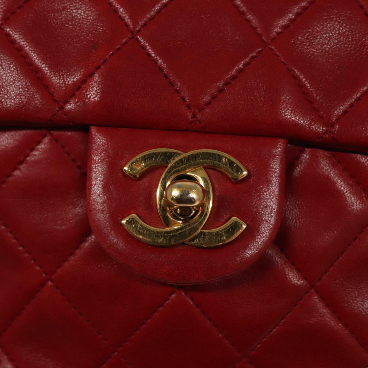 CHANEL Matelasse Chain Shoulder Bag Lamb Skin Gold Red CC Auth 96217A