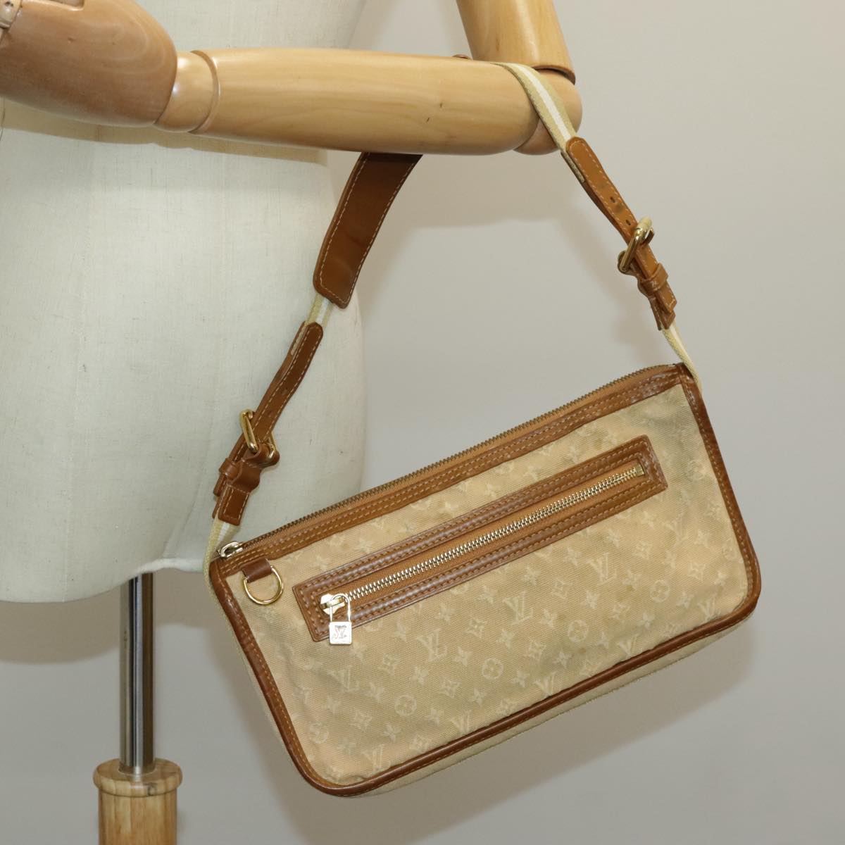 LOUIS VUITTON Monogram Mini Pochette Catrain Bag Beige M92333 LV Auth 96438