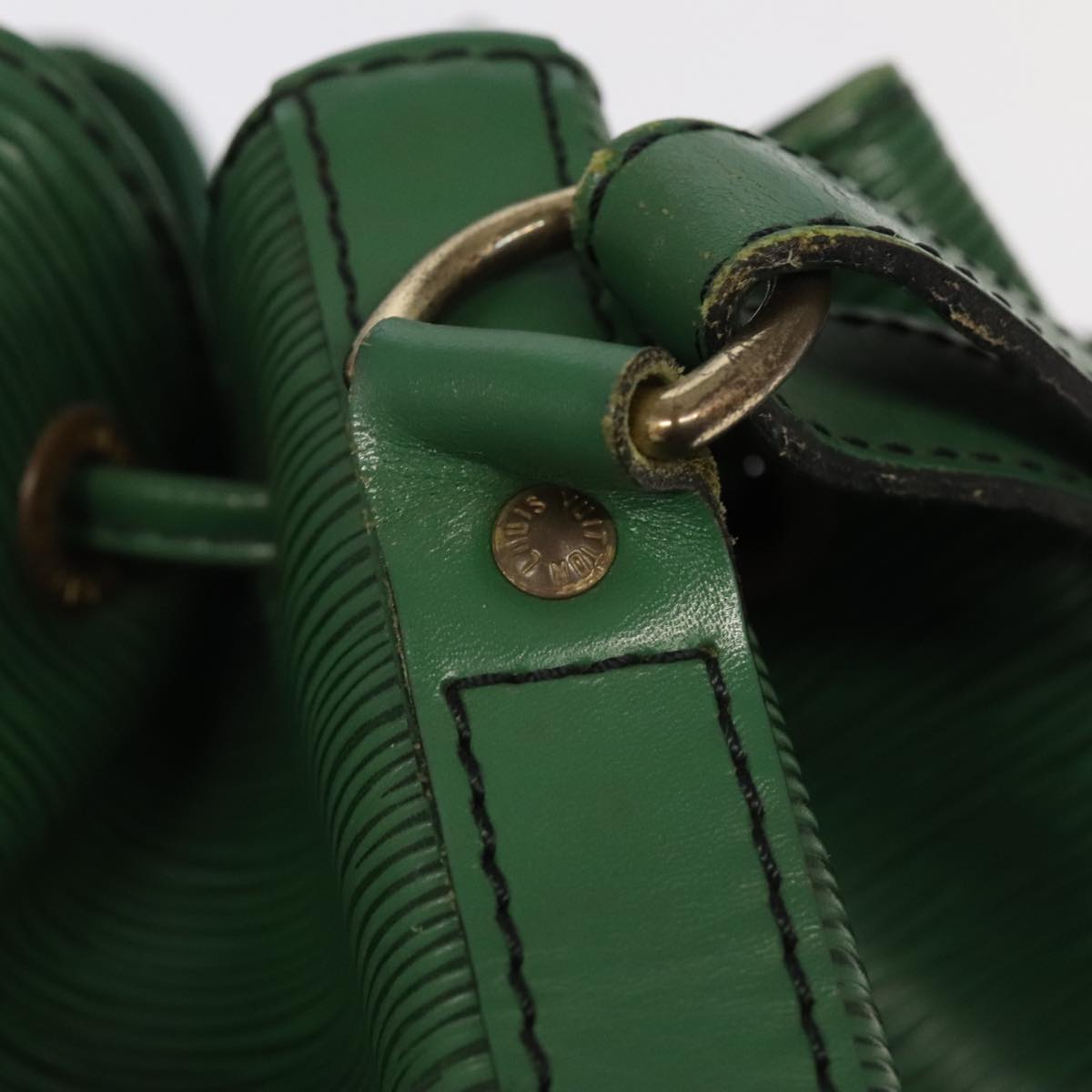 LOUIS VUITTON Epi Noe Shoulder Bag Green M44004 LV Auth 96457