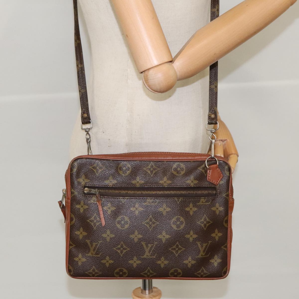 LOUIS VUITTON Monogram Sac Bandouliere Shoulder Bag M51364 LV Auth 96470