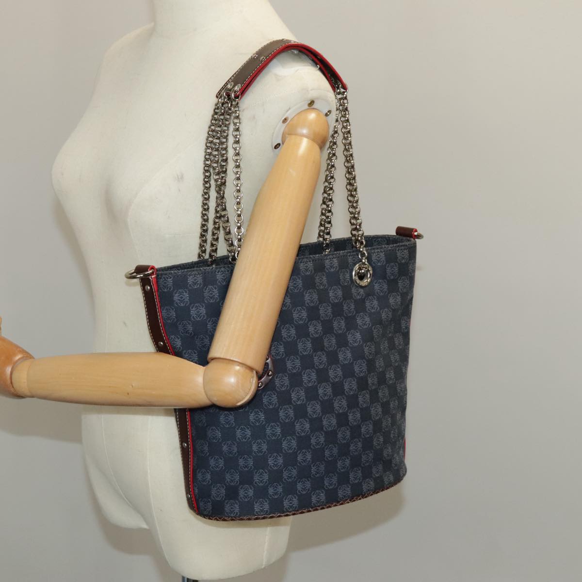 LOEWE Anagram Chain Shoulder Bag Canvas Navy Silver Auth 96522