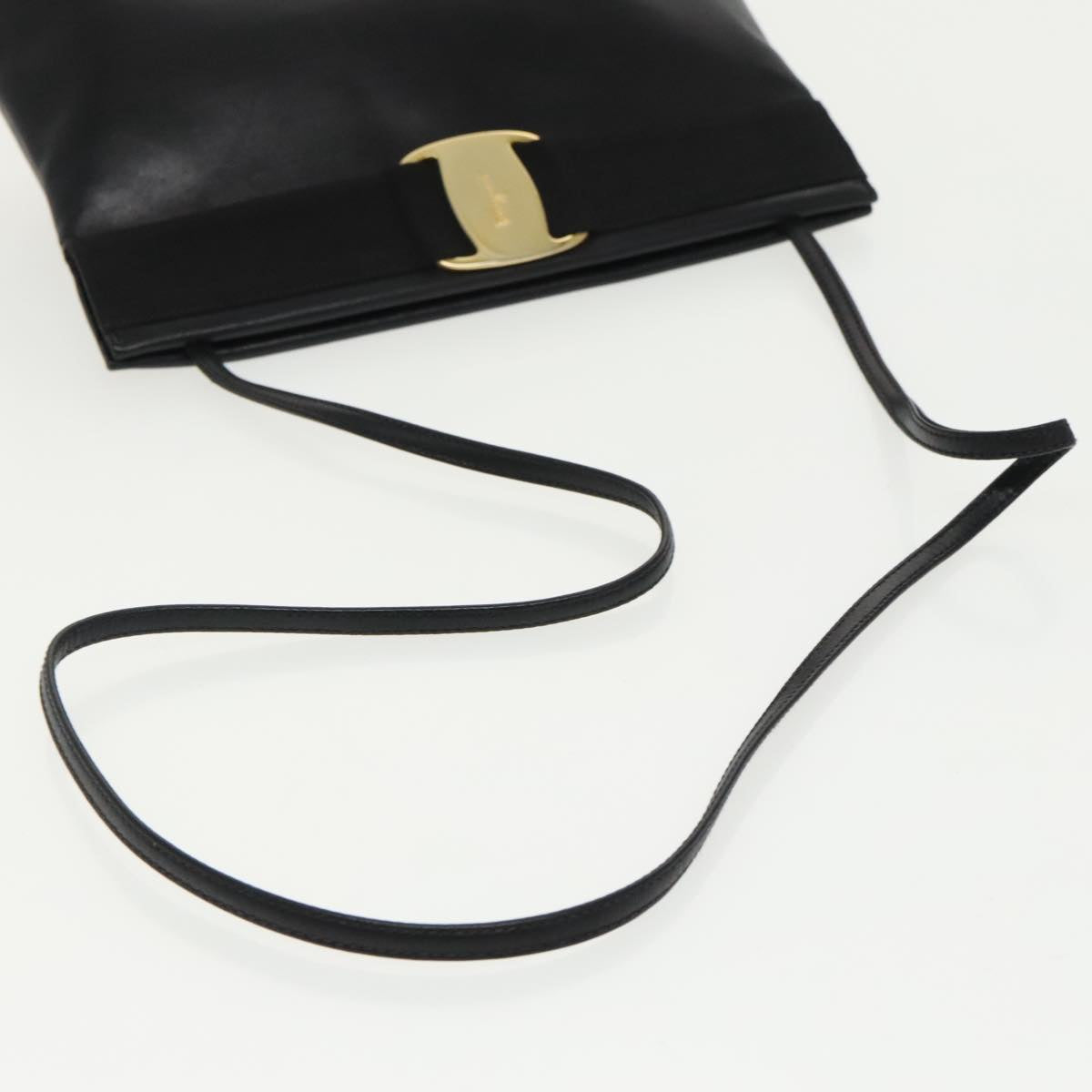 Salvatore Ferragamo Shoulder Bag Leather Black Gold Auth 96524