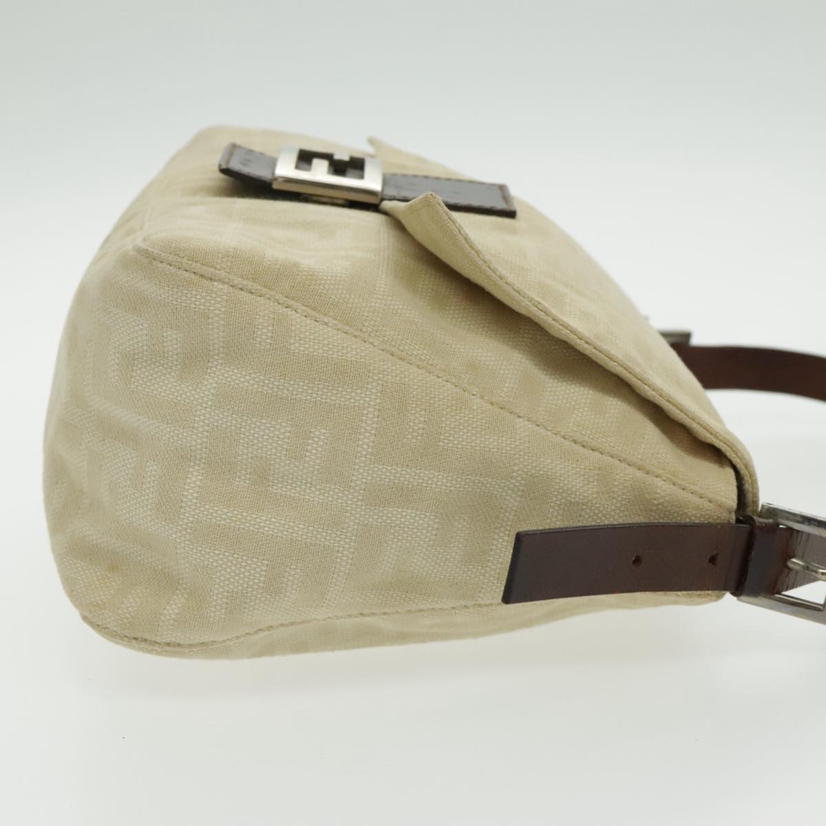 FENDI Zucca Canvas Mamma Baguette Shoulder Bag Beige Auth 96676