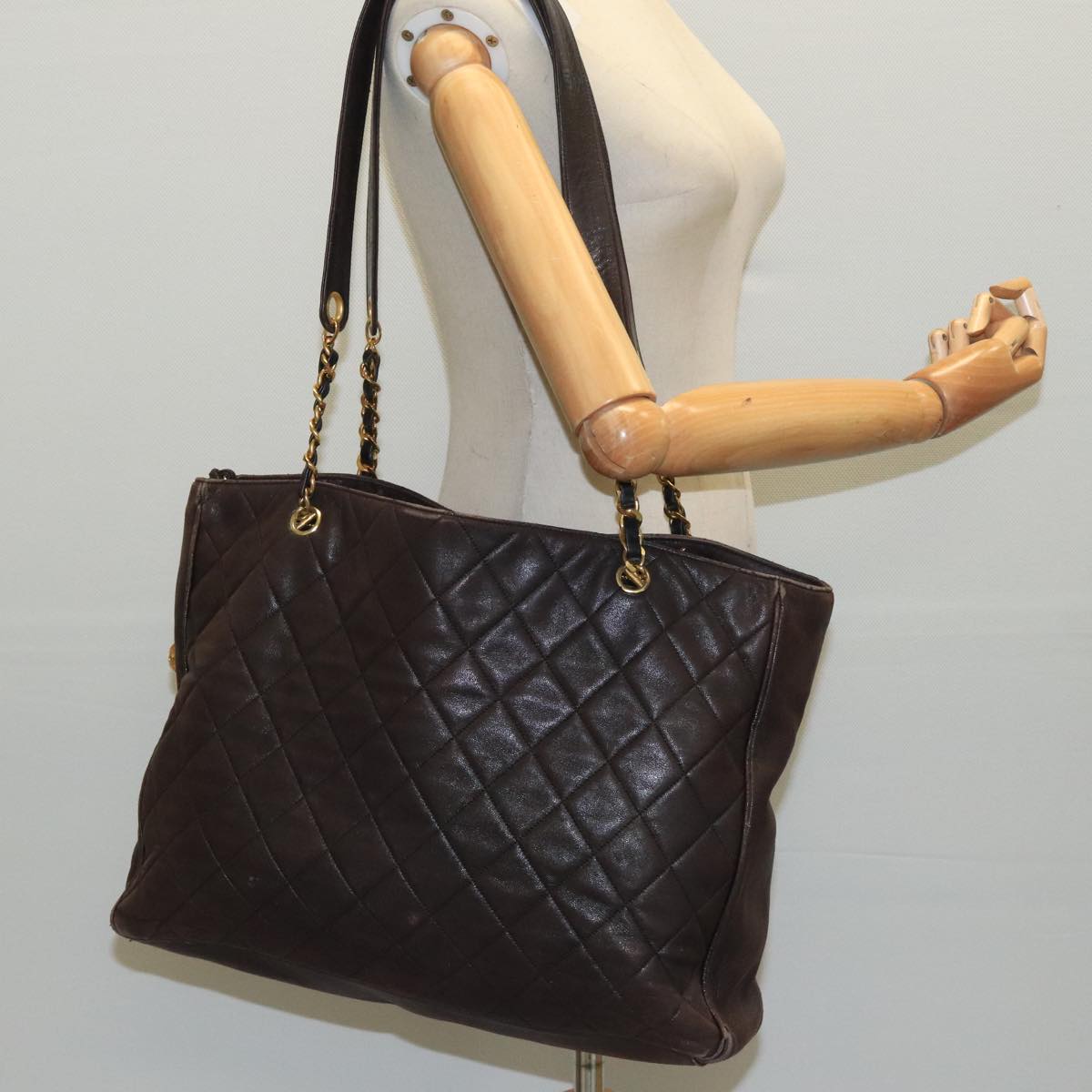 CHANEL Matelasse Tote Bag Lamb Skin Brown Gold CC Auth 96690