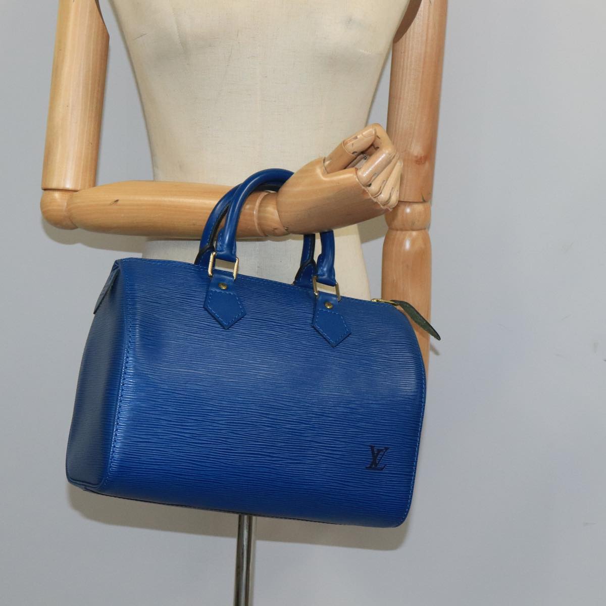 LOUIS VUITTON Epi Speedy 25 Hand Bag Toledo Blue M43015 LV Auth 96767