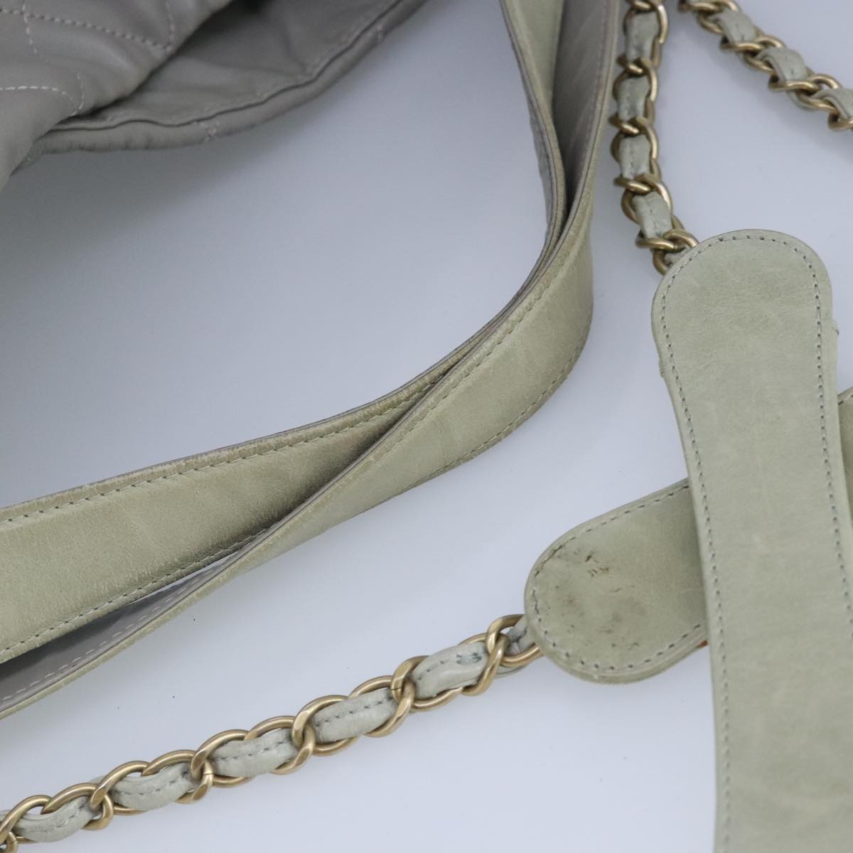 CHANEL Chain Shoulder Bag Leather 2way Gray Gold CC Auth 96778