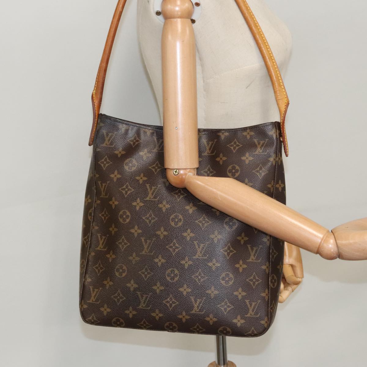 LOUIS VUITTON Monogram Looping GM Shoulder Bag M51145 LV Auth 96781