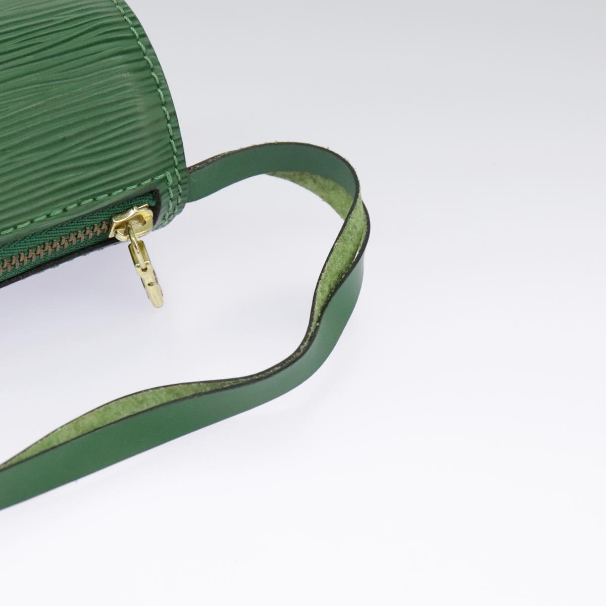 LOUIS VUITTON Epi Soufflot Hand Bag Green M52224 LV Auth 96805