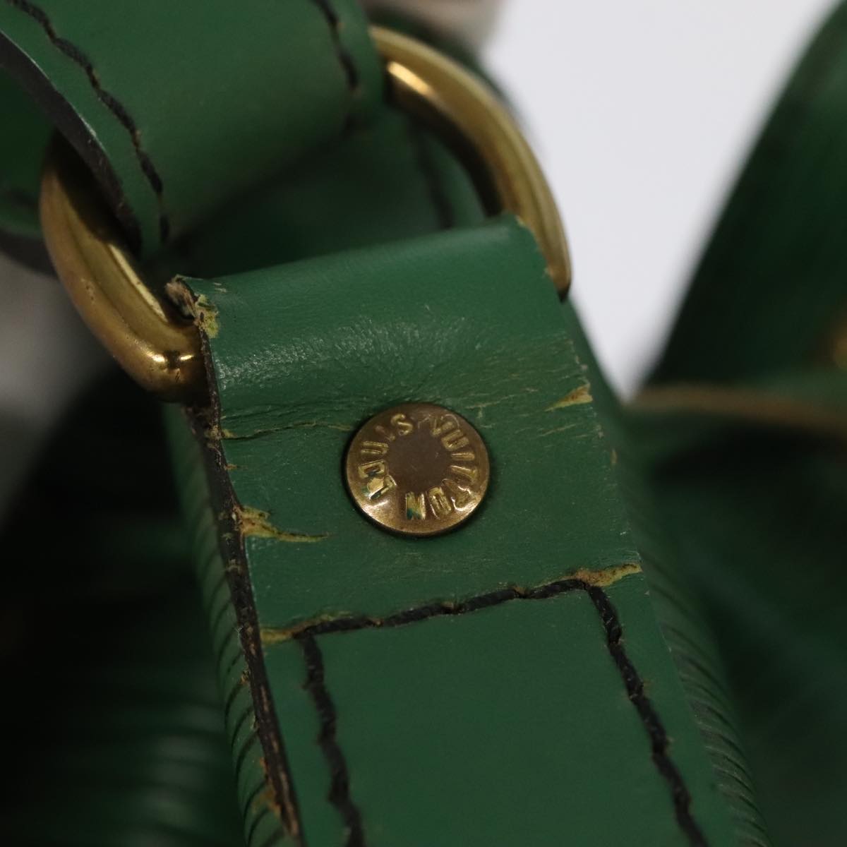 LOUIS VUITTON Epi Noe Shoulder Bag Green M44004 LV Auth 96811