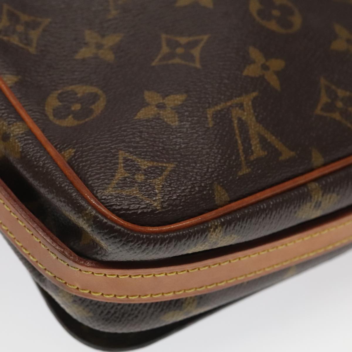 LOUIS VUITTON Monogram Saint Germain Shoulder Bag M51207 LV Auth 96813