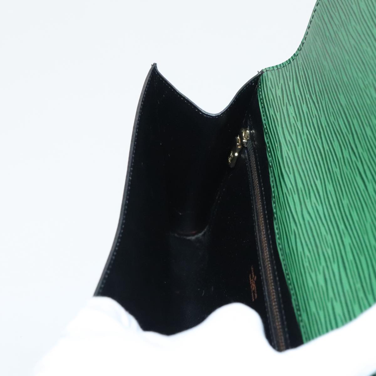 LOUIS VUITTON Epi Art Deco Clutch Bag Green M52634 LV Auth 96843