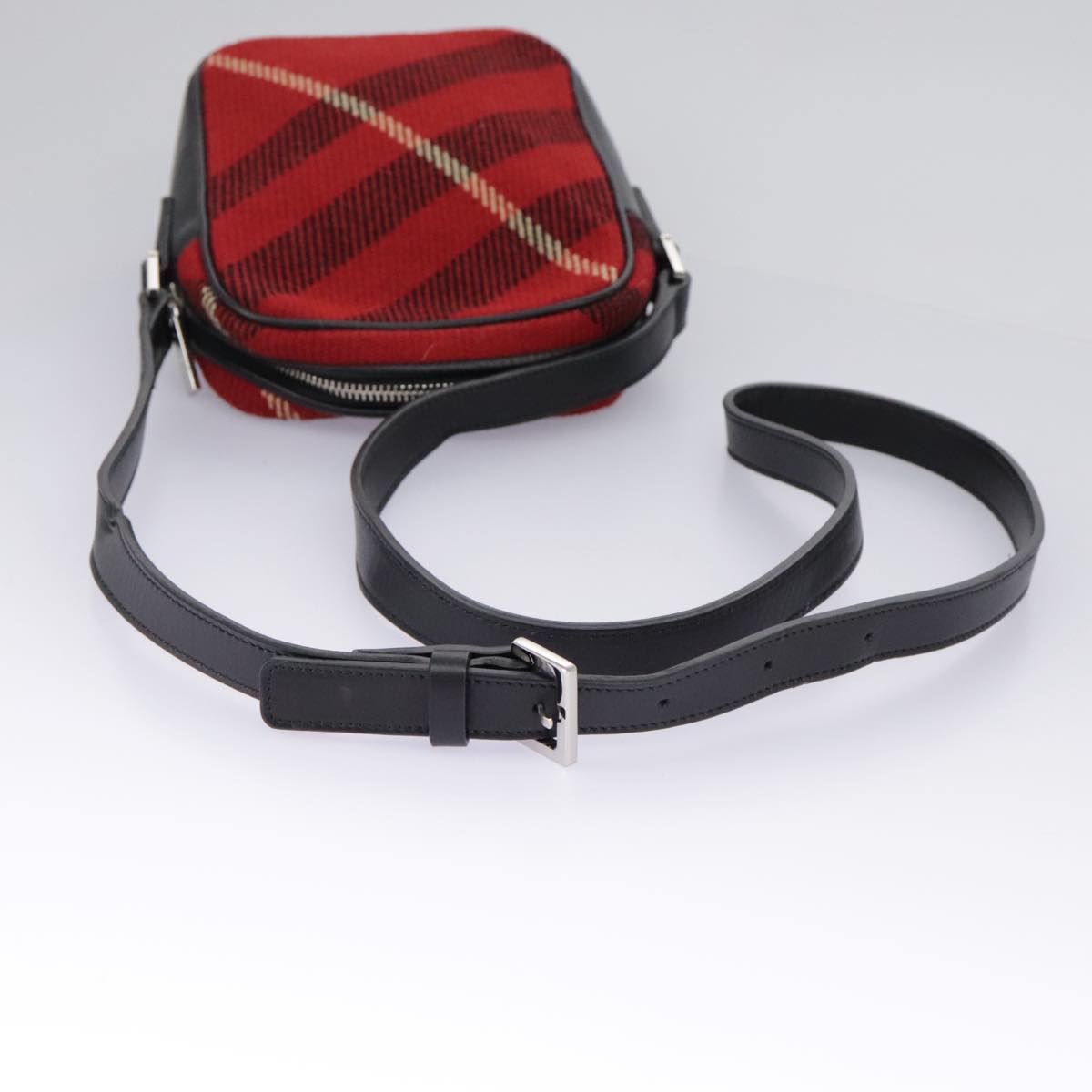 BURBERRY Nova Check Shoulder Bag Wool Red Silver Auth 96921