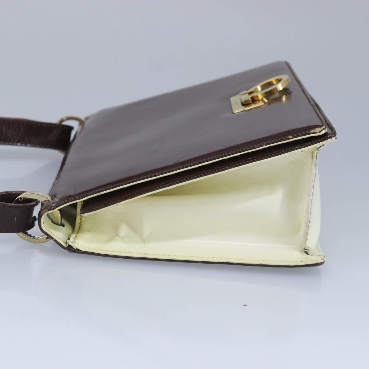 Salvatore Ferragamo Gancini Shoulder Bag Patent leather Brown Gold Auth 96961