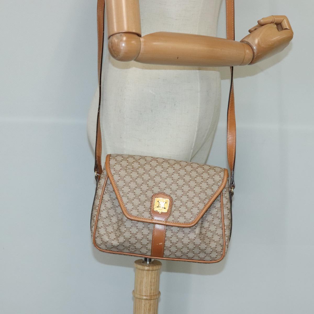 CELINE Macadam Canvas Shoulder Bag Beige Gold Auth 96974