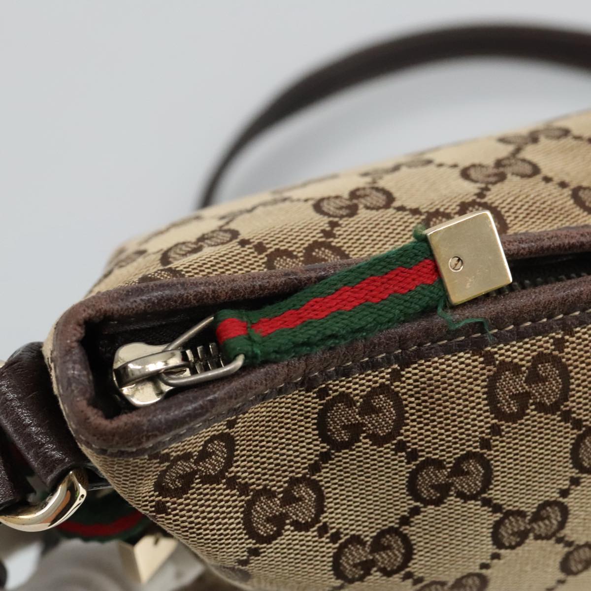 GUCCI GG Canvas Web Sherry Line Shoulder Bag Beige Gold Red 204939 Auth 96998