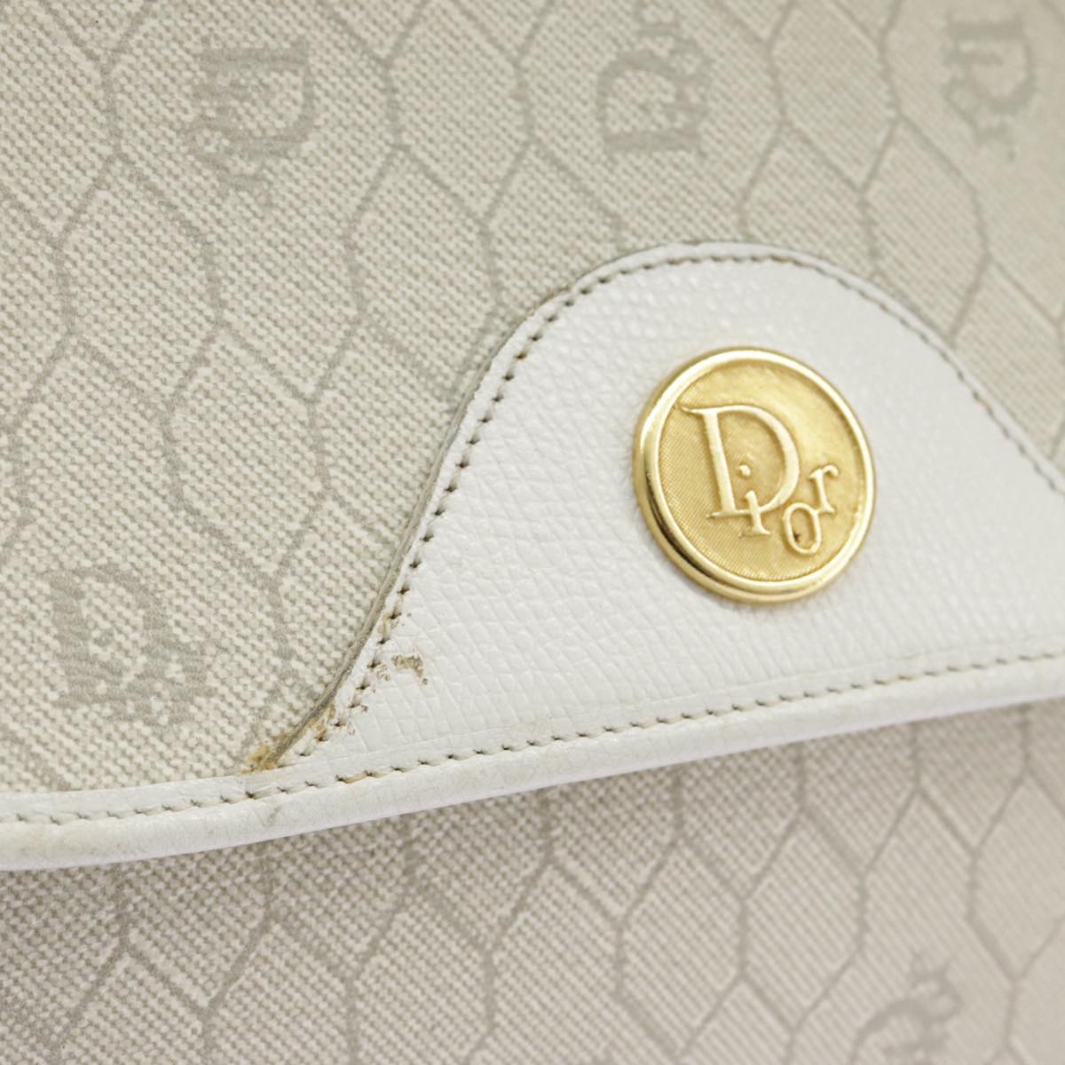 Christian Dior Honeycomb Canvas Shoulder Bag PVC Leather White Gold Auth 97038