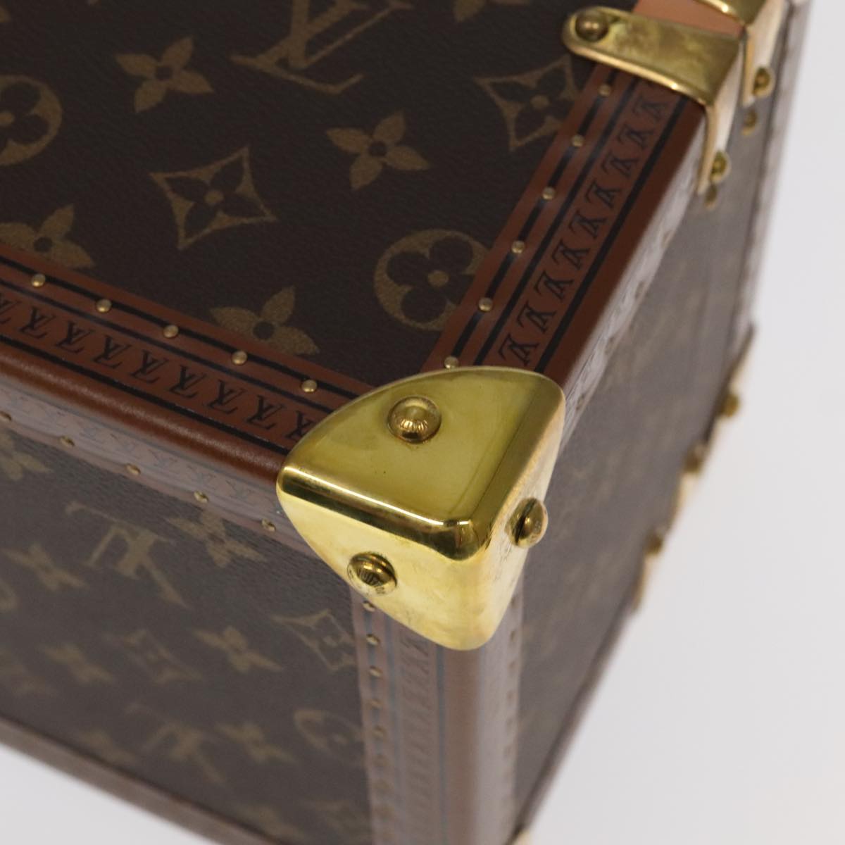 LOUIS VUITTON Monogram Accessories Jewelry Box M20209 LV Auth 97056SA