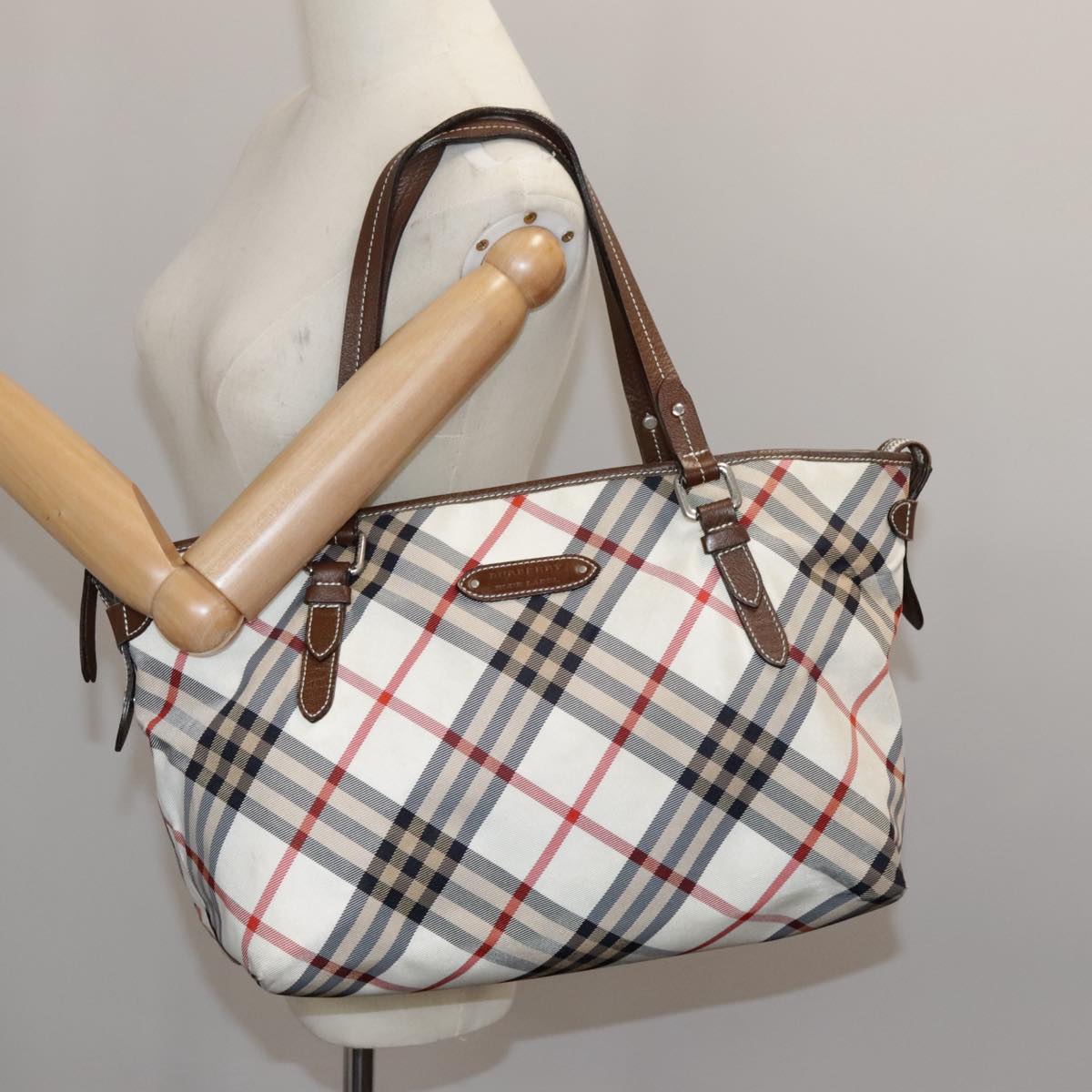 BURBERRY Nova Check Blue Label Tote Bag Nylon Beige Silver Auth 97066