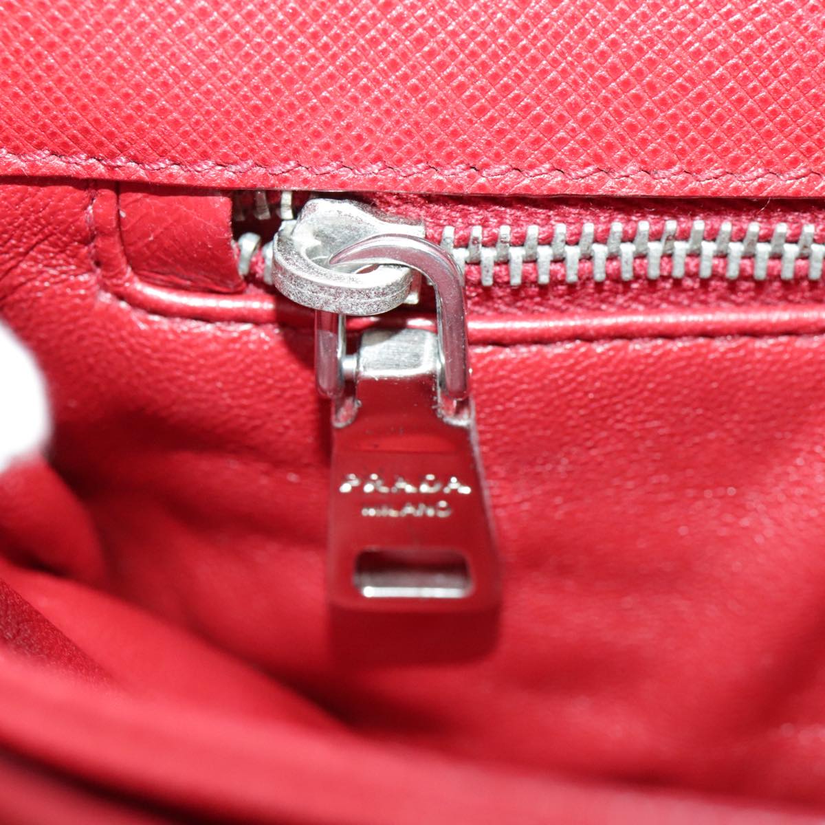 PRADA Chain Shoulder Bag Safiano leather Red Silver white Auth 97139