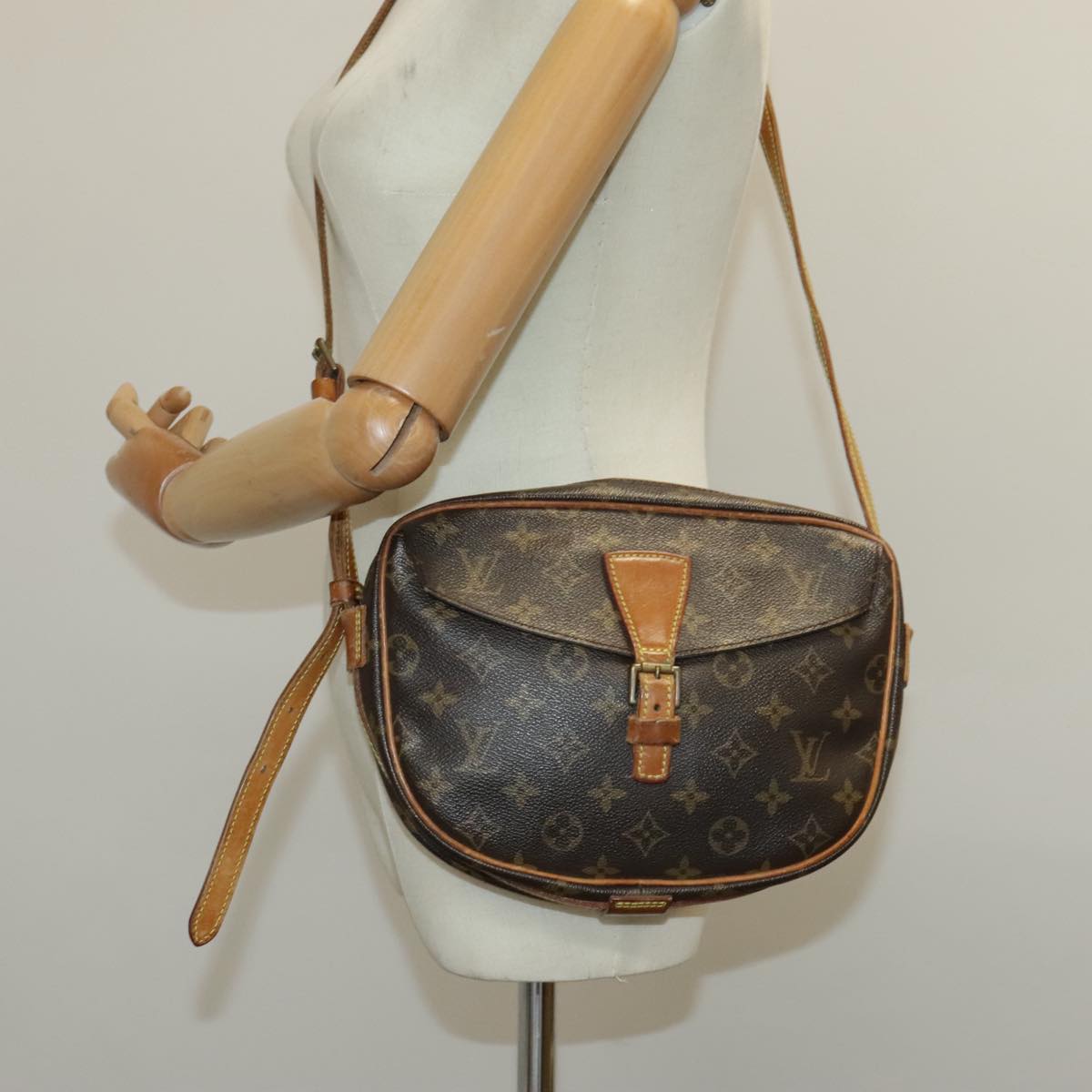 LOUIS VUITTON Monogram Jeune Fille MM Shoulder Bag M51226 LV Auth 97164