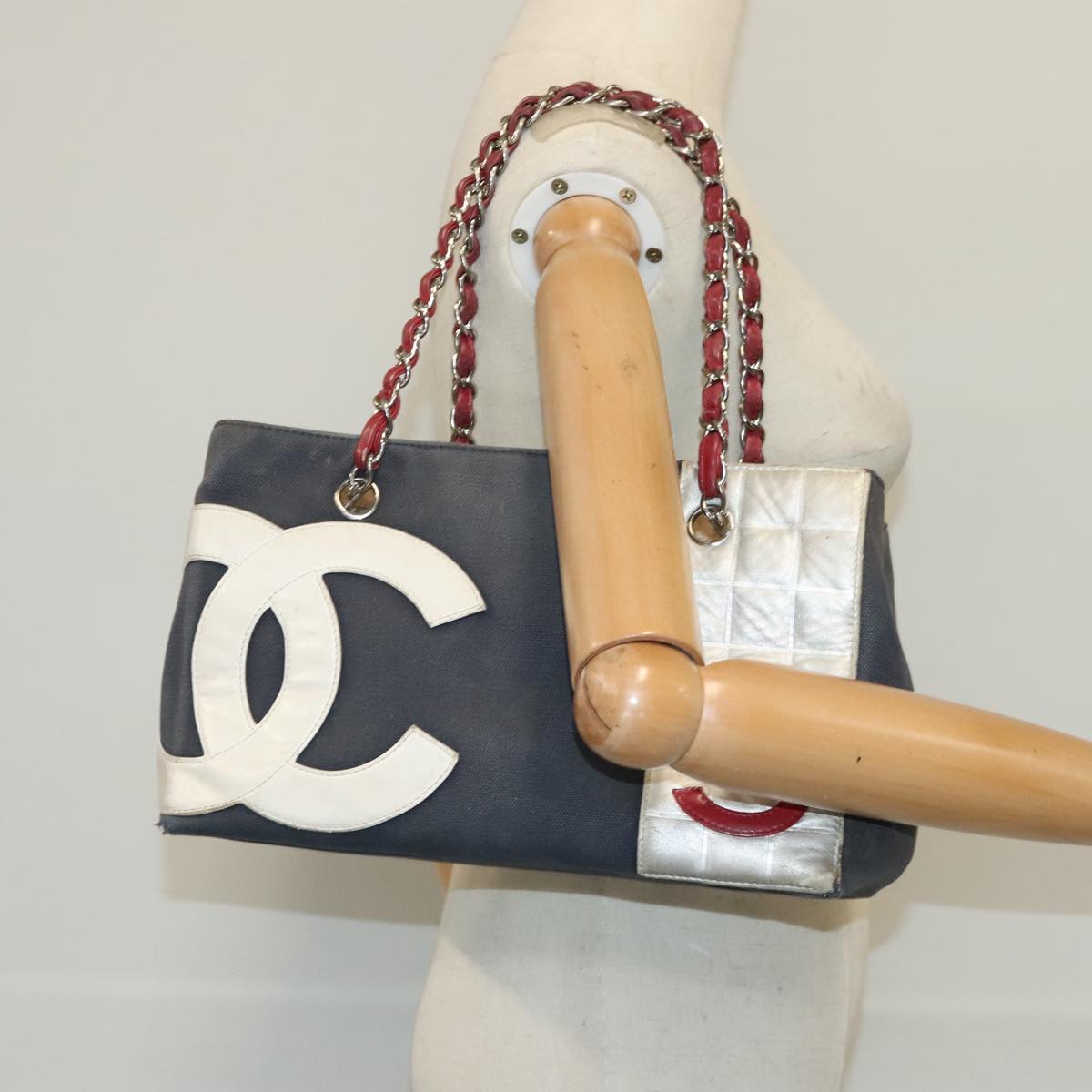 CHANEL Chain Hand Bag No5 Canvas Navy Silver CC Auth 97210