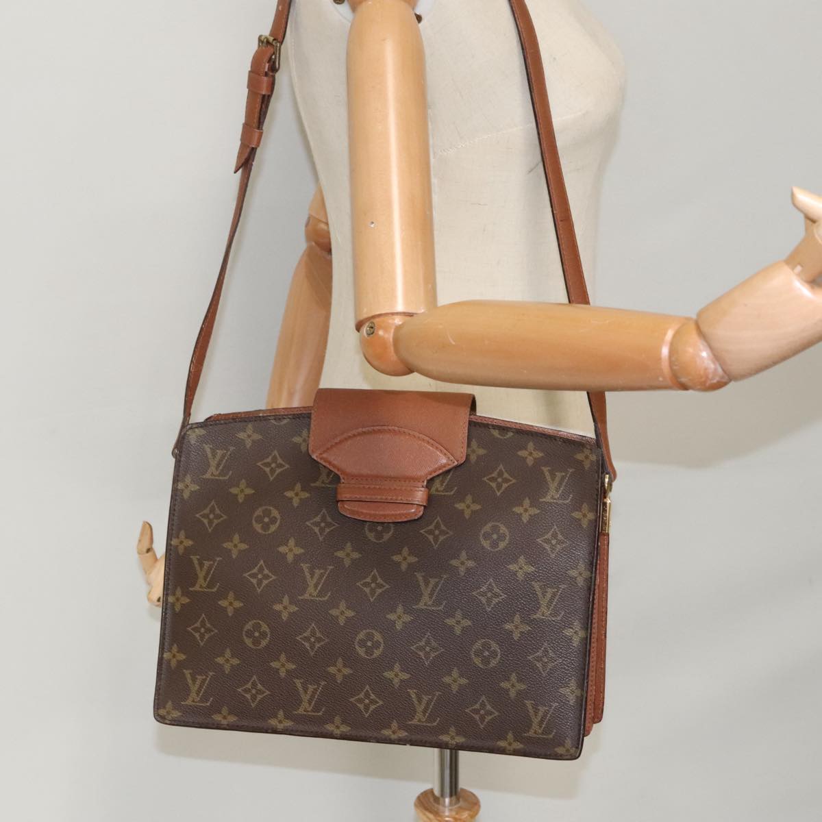 LOUIS VUITTON Monogram Kurcell Shoulder Bag M51375 LV Auth 97275