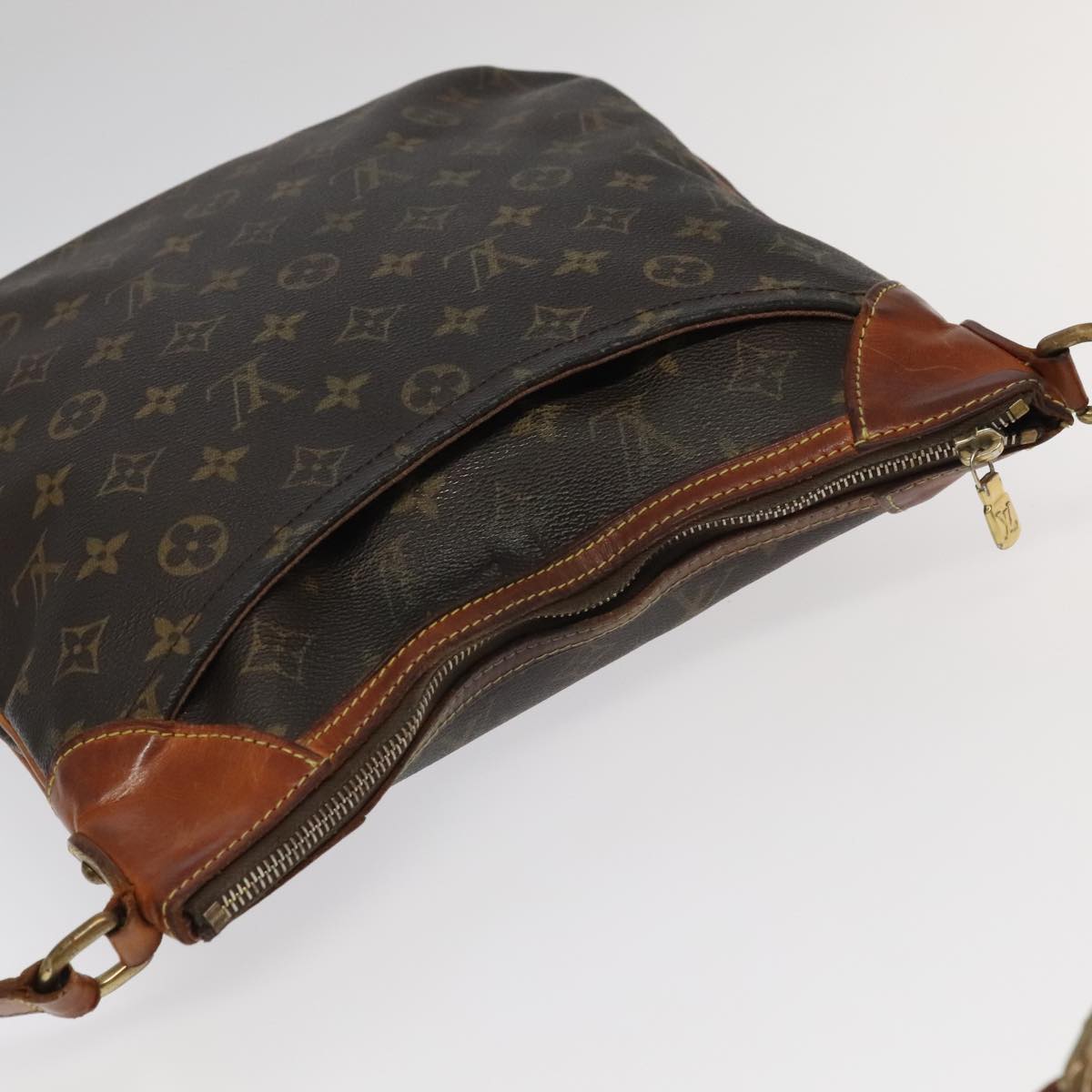 LOUIS VUITTON Monogram Odeon PM Shoulder Bag M56390 LV Auth 97284