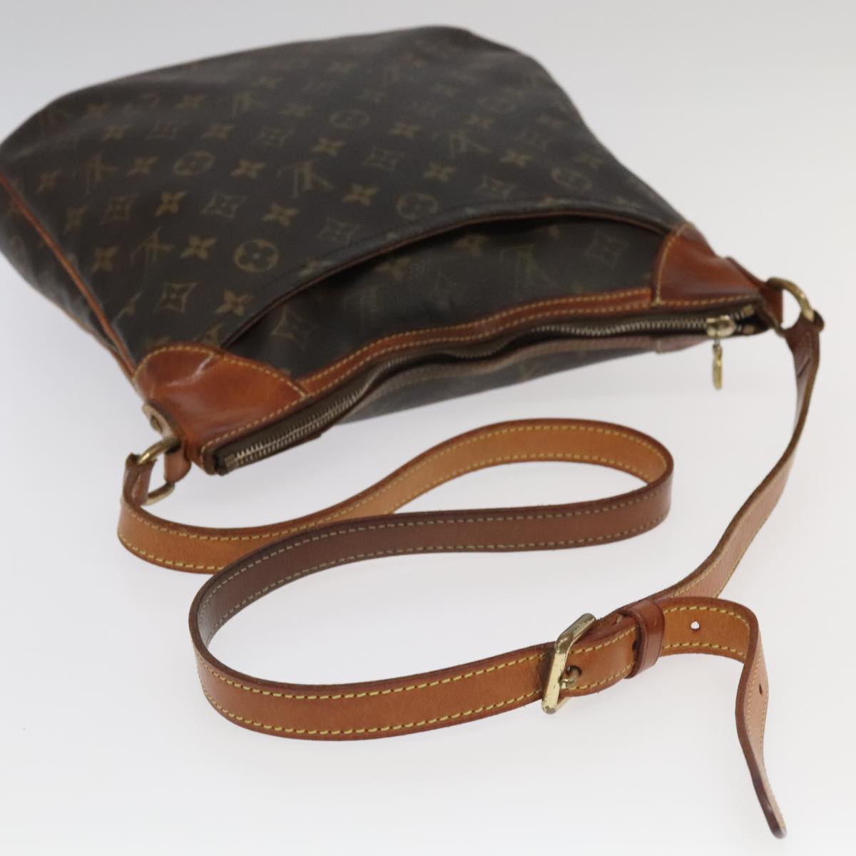 LOUIS VUITTON Monogram Odeon PM Shoulder Bag M56390 LV Auth 97284