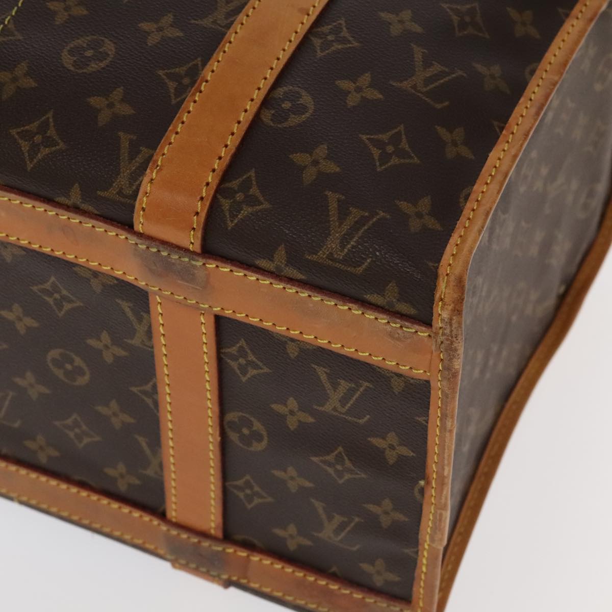 LOUIS VUITTON Monogram Sac Shan 50 Pet Carry M42021 LV Auth 97304