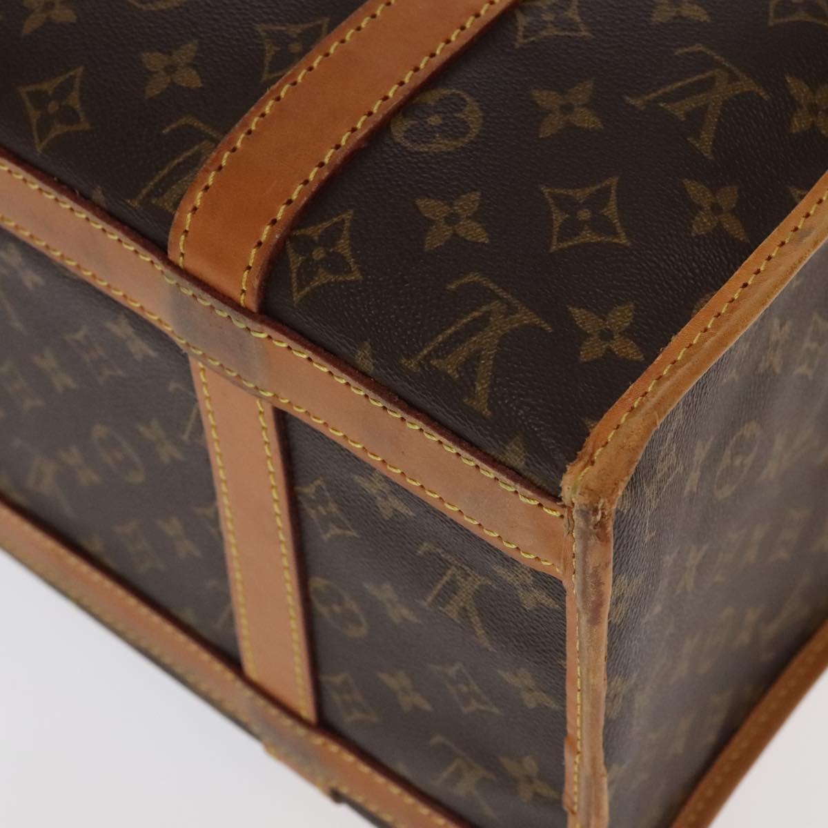 LOUIS VUITTON Monogram Sac Shan 50 Pet Carry M42021 LV Auth 97304