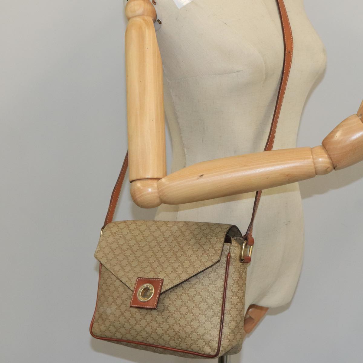 CELINE Macadam Canvas Shoulder Bag Beige Gold Auth 97311