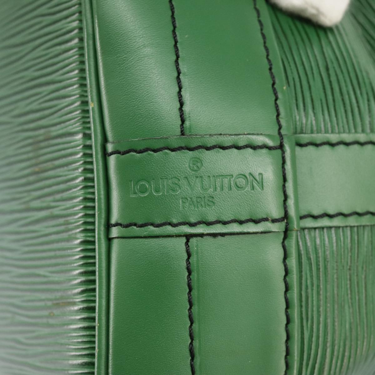 LOUIS VUITTON Epi Noe Shoulder Bag Green M44004 LV Auth 97361