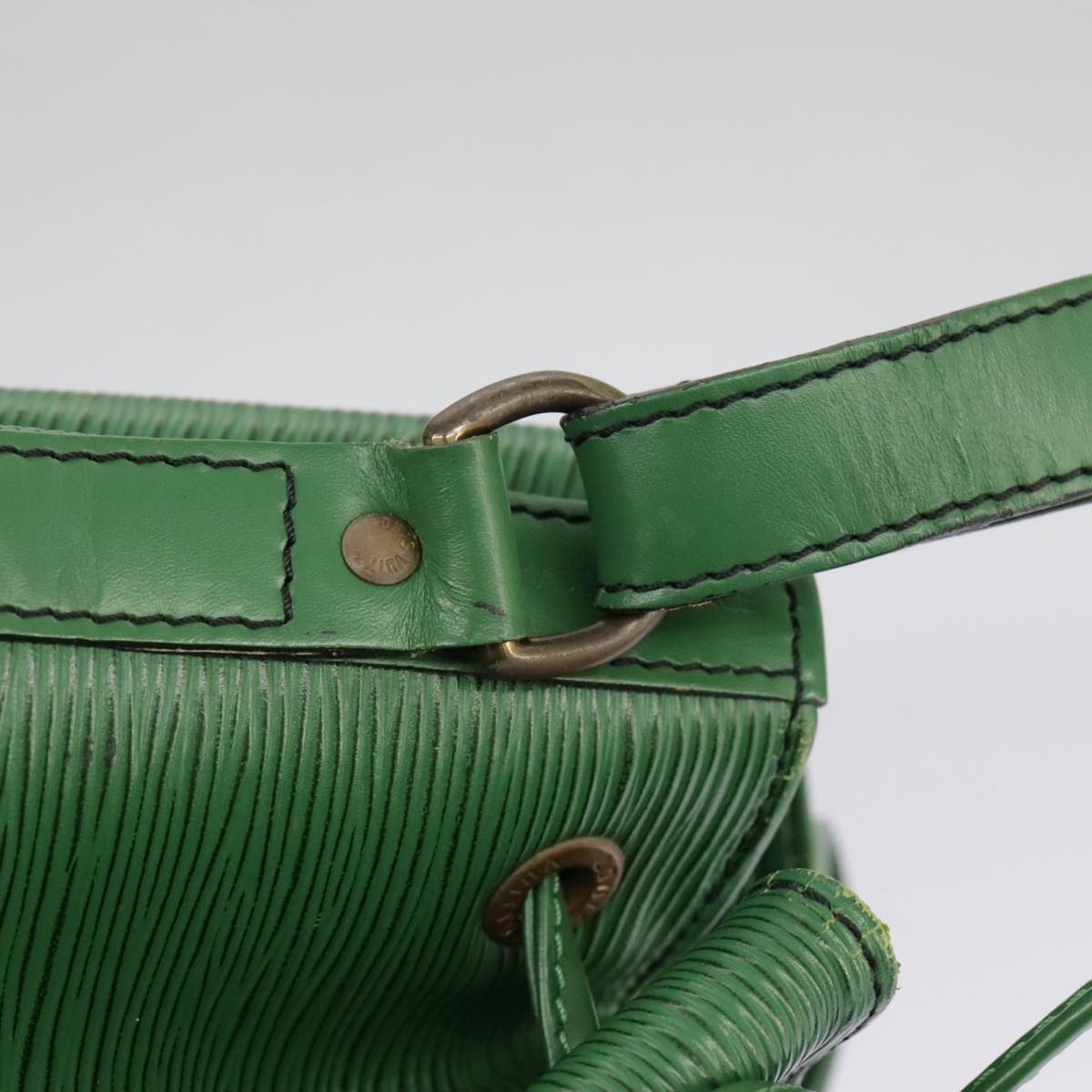 LOUIS VUITTON Epi Noe Shoulder Bag Green M44004 LV Auth 97361