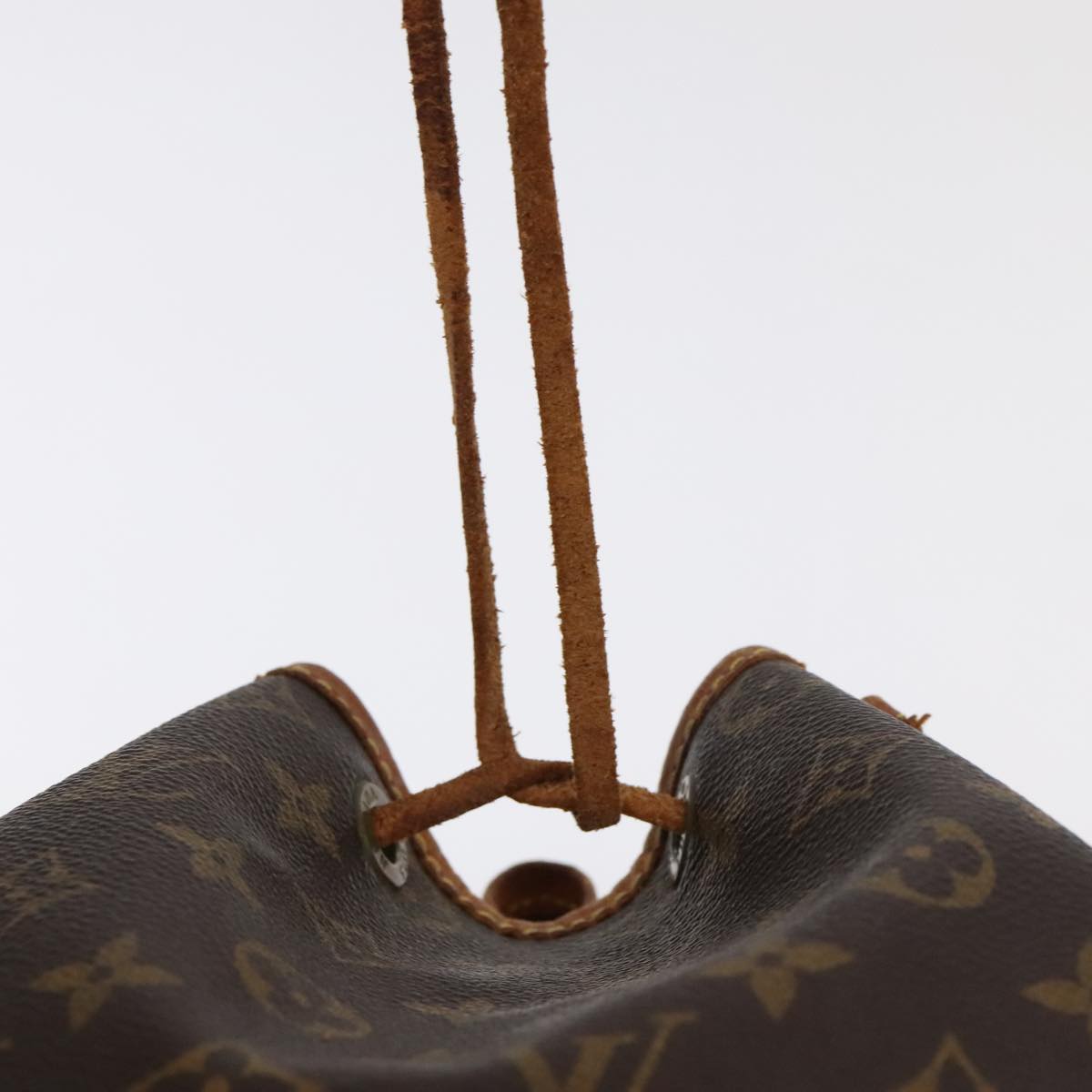 LOUIS VUITTON Monogram Noe Shoulder Bag M42224 LV Auth 97367