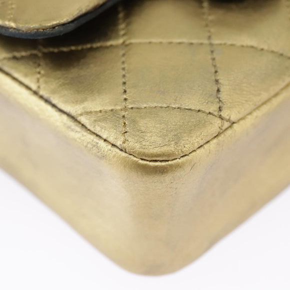 CHANEL Matelasse Hand Bag Leather Gold CC Auth 97386