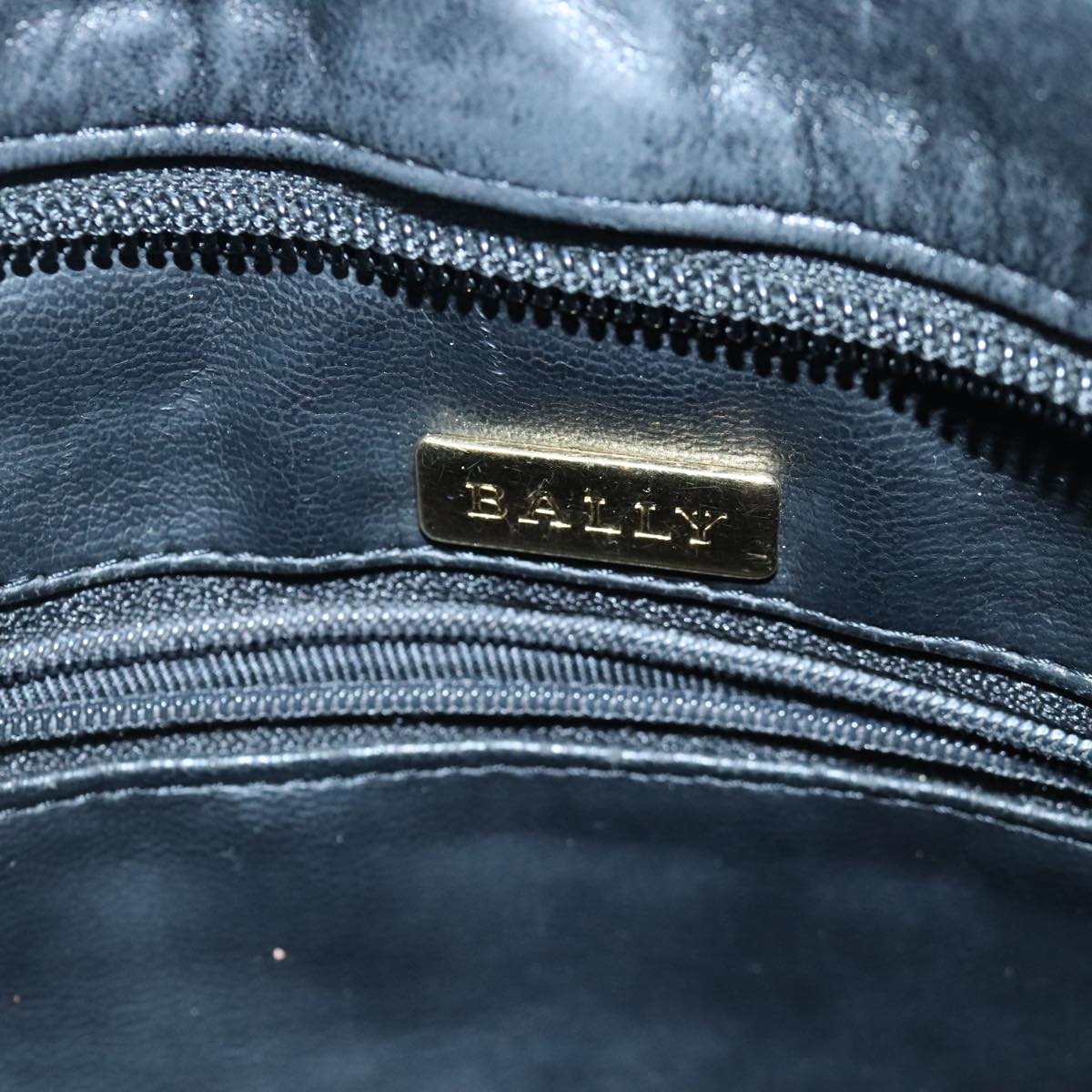 BALLY Chain Shoulder Bag Leather Black Gold Auth 97462