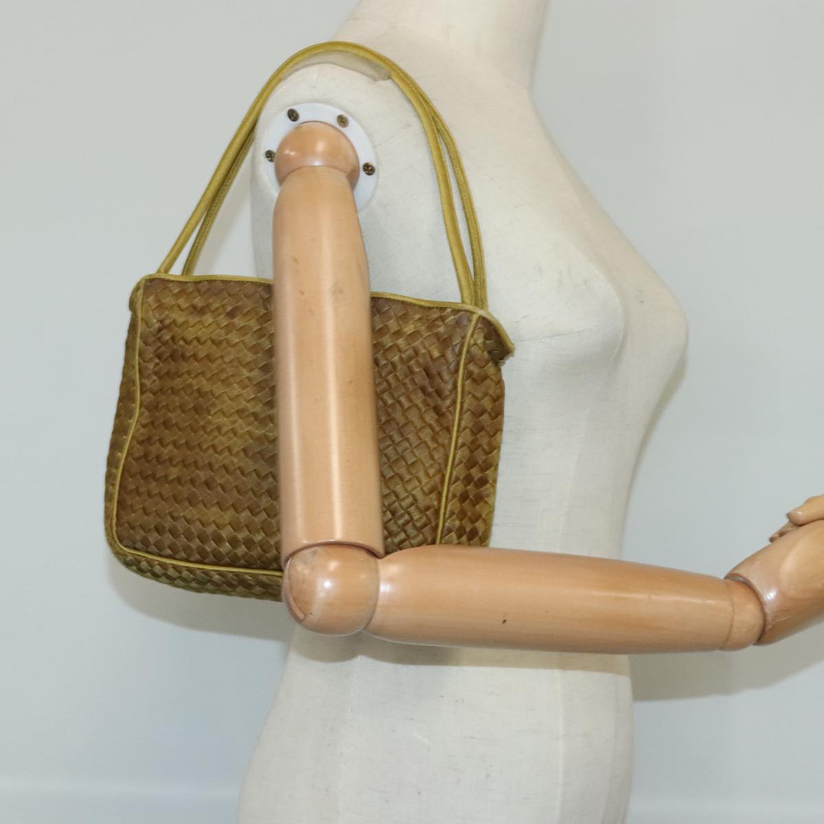 BOTTEGA VENETA INTRECCIATO Hand Bag Leather Gold Auth 97463