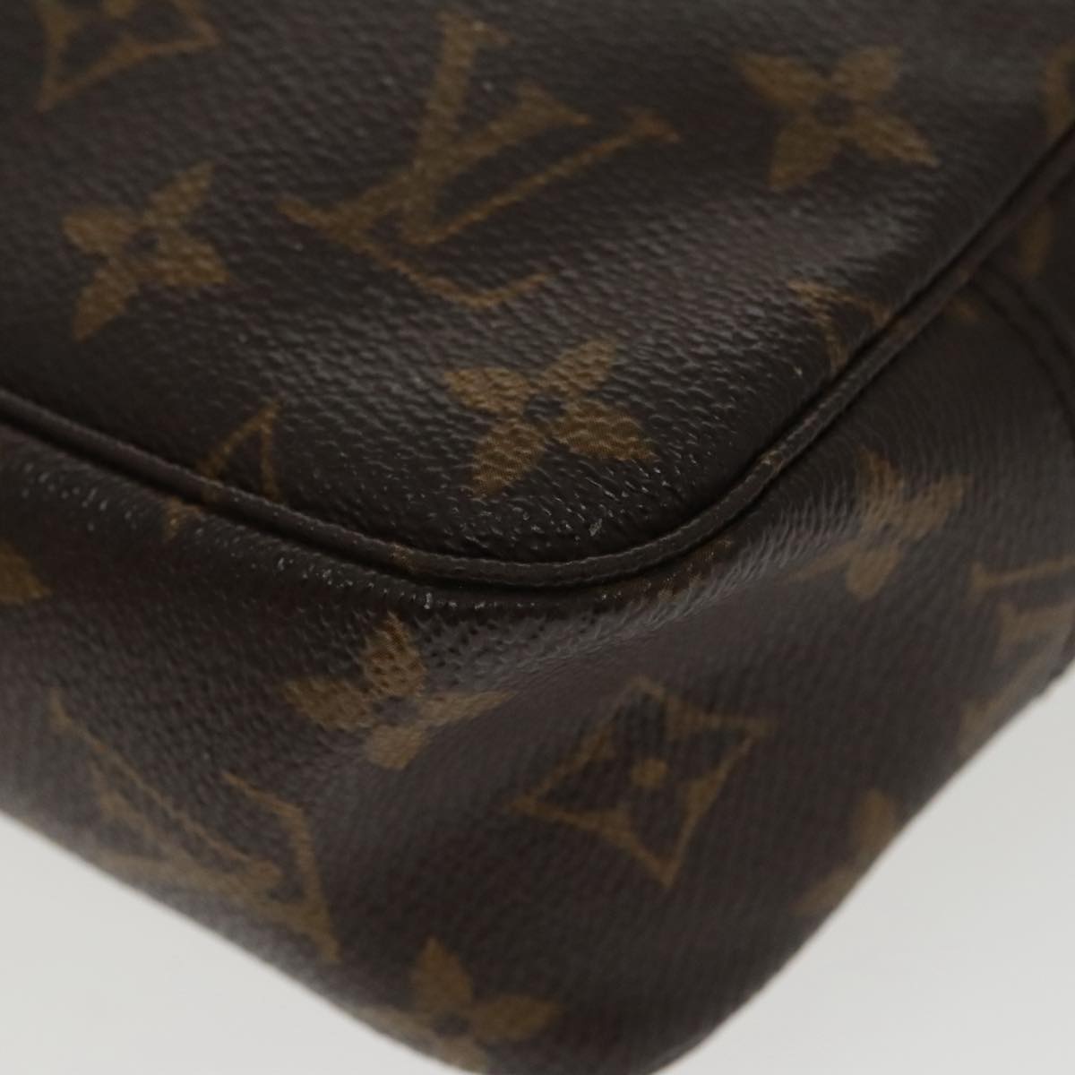 LOUIS VUITTON Monogram Trousse Toilette 23 Clutch Bag M47524 LV Auth 97469