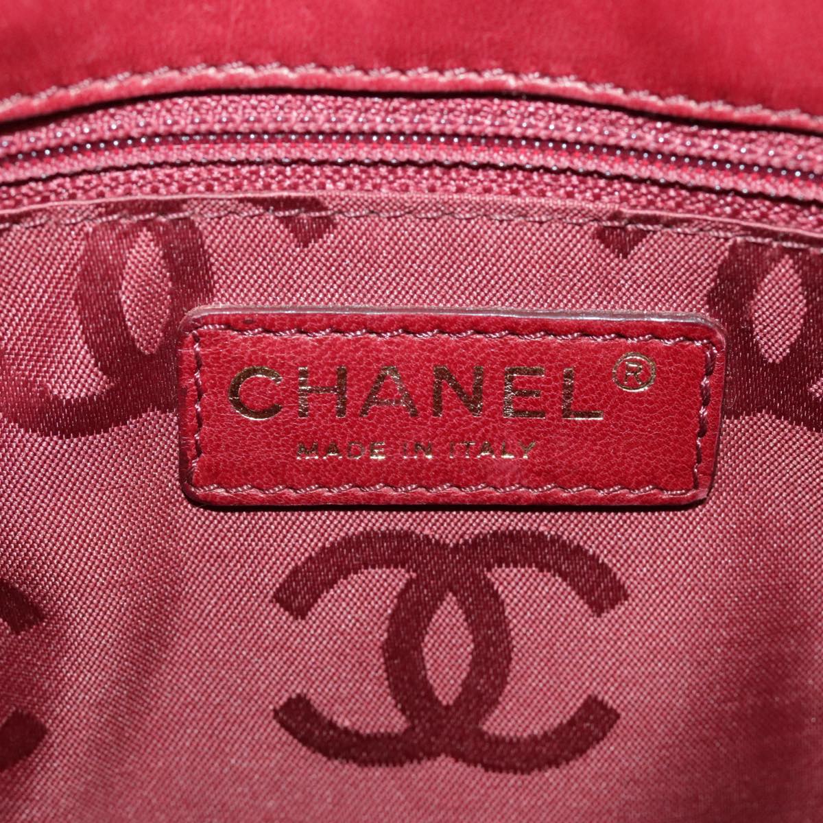 CHANEL Tote Bag Patent leather Red Gold CC Auth 97547