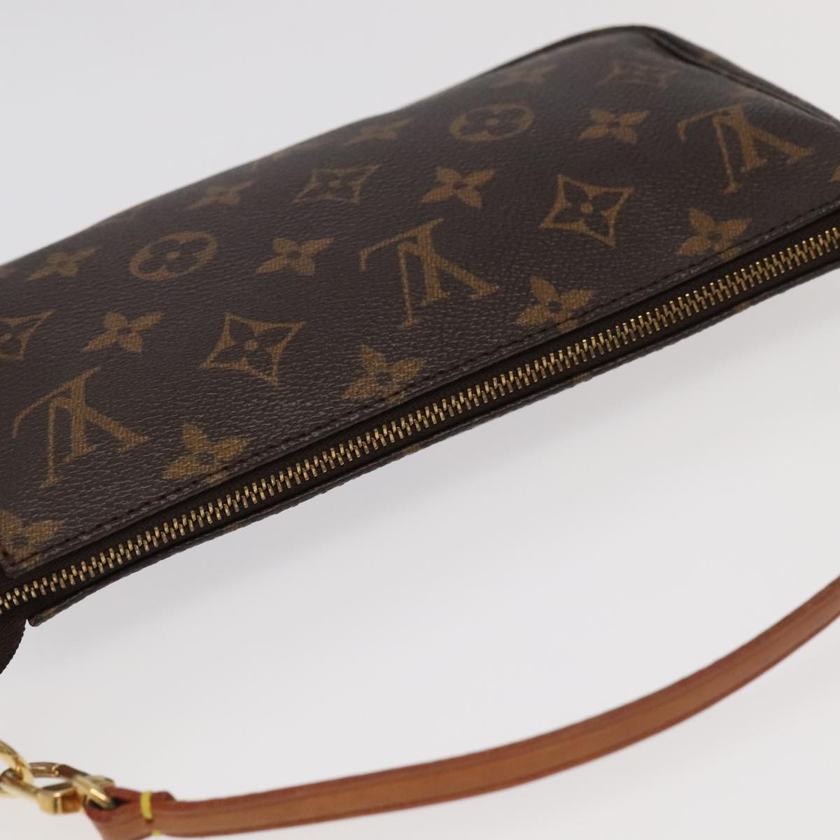 LOUIS VUITTON Monogram Pochette Accessoires Pouch M51980 LV Auth 97549