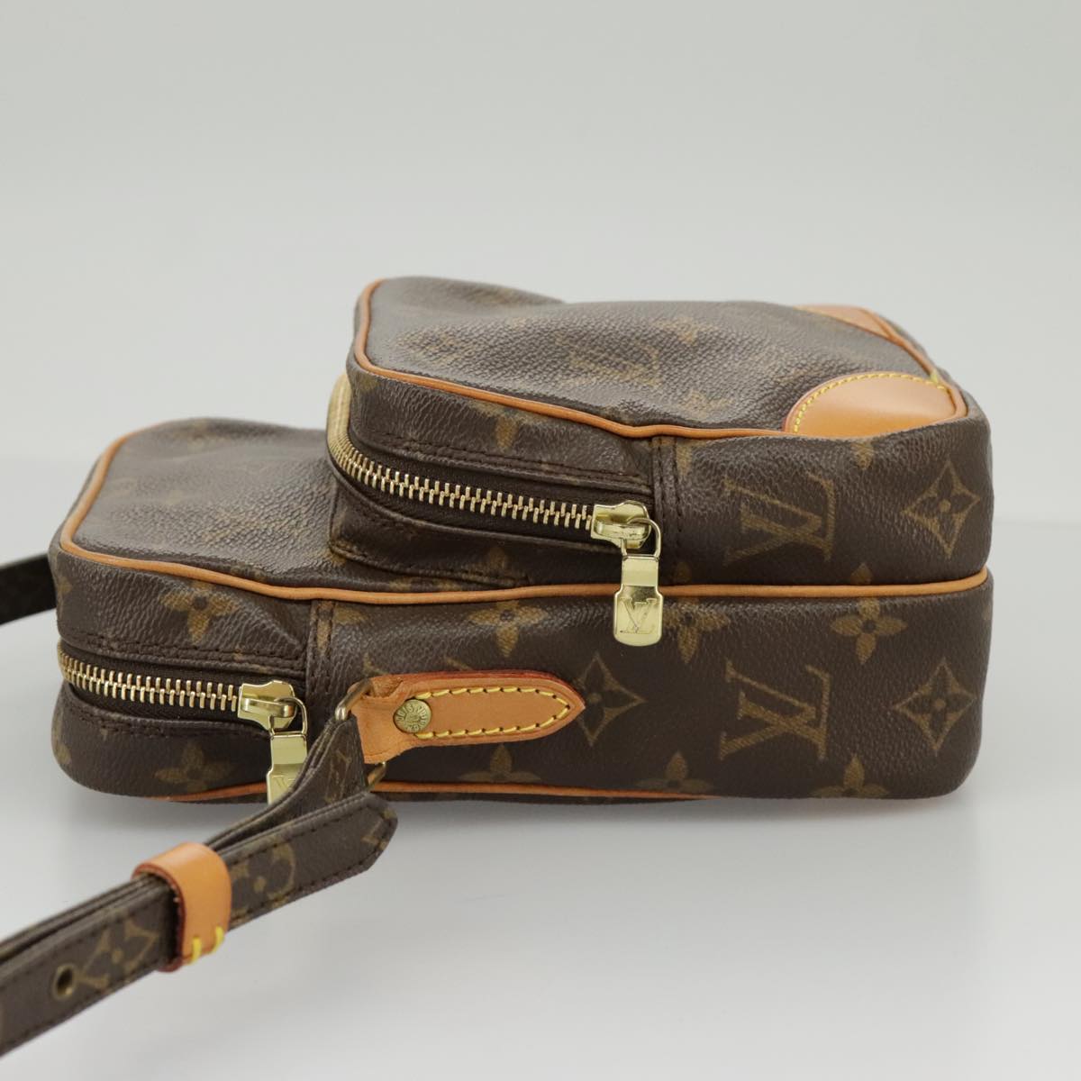 LOUIS VUITTON Monogram Amazon Shoulder Bag M45236 LV Auth 97606