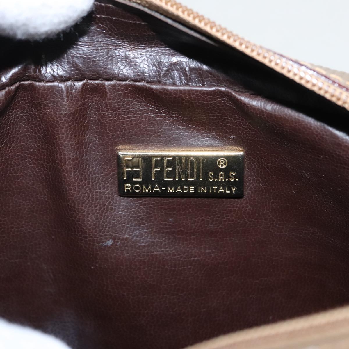 FENDI Zucchino Canvas Shoulder Bag Old Model Beige Auth 97647