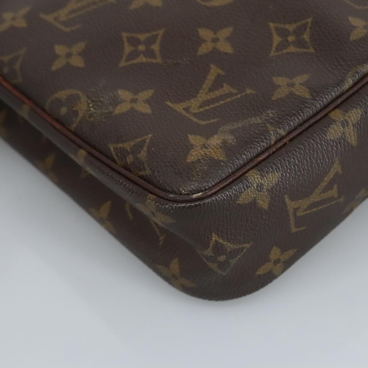 LOUIS VUITTON Monogram Compiegne 23 Clutch Bag M51847 LV Auth 97652