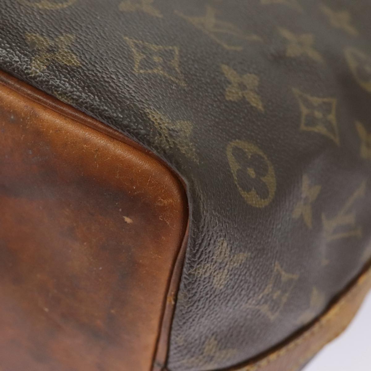 LOUIS VUITTON Monogram Petit Noe Shoulder Bag M42226 LV Auth 97708